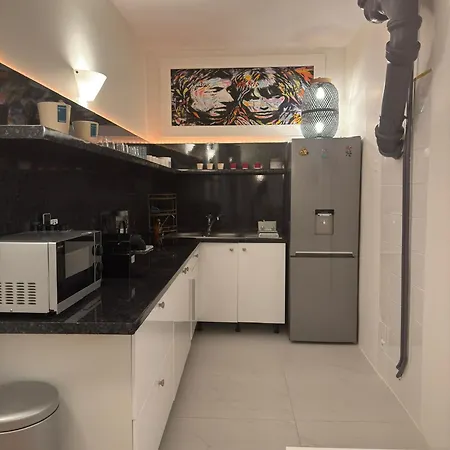 Marais, Sainte-croix Bretonnerie 2 - 4 Places Apartment